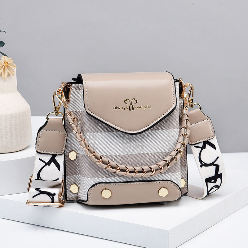 Love You Lightweight Mini Crossbody