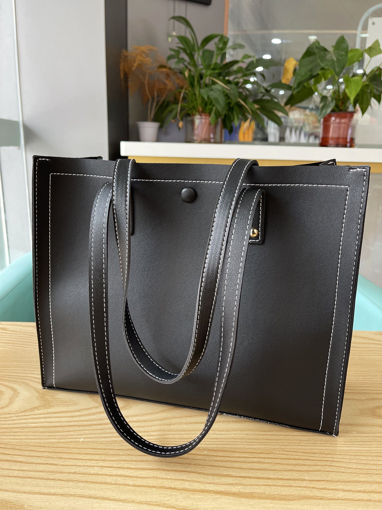 Retro European Leather Tote