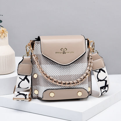 Love You Lightweight Mini Crossbody