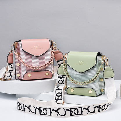 Love You Lightweight Mini Crossbody